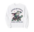 Getting My Steps Walking Lord Frog Sweatshirt - Novelty Apparel for Adults - T-Shirt, Sweatshirt, Hoodie
