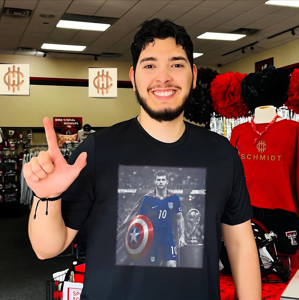 Captain Christian Pulisic World Cup 2026 shirt Unisex T-shirt, Sweatshirt, Hoodie, Long Sleeve Tee - T-Shirt, Sweatshirt, Hoodie