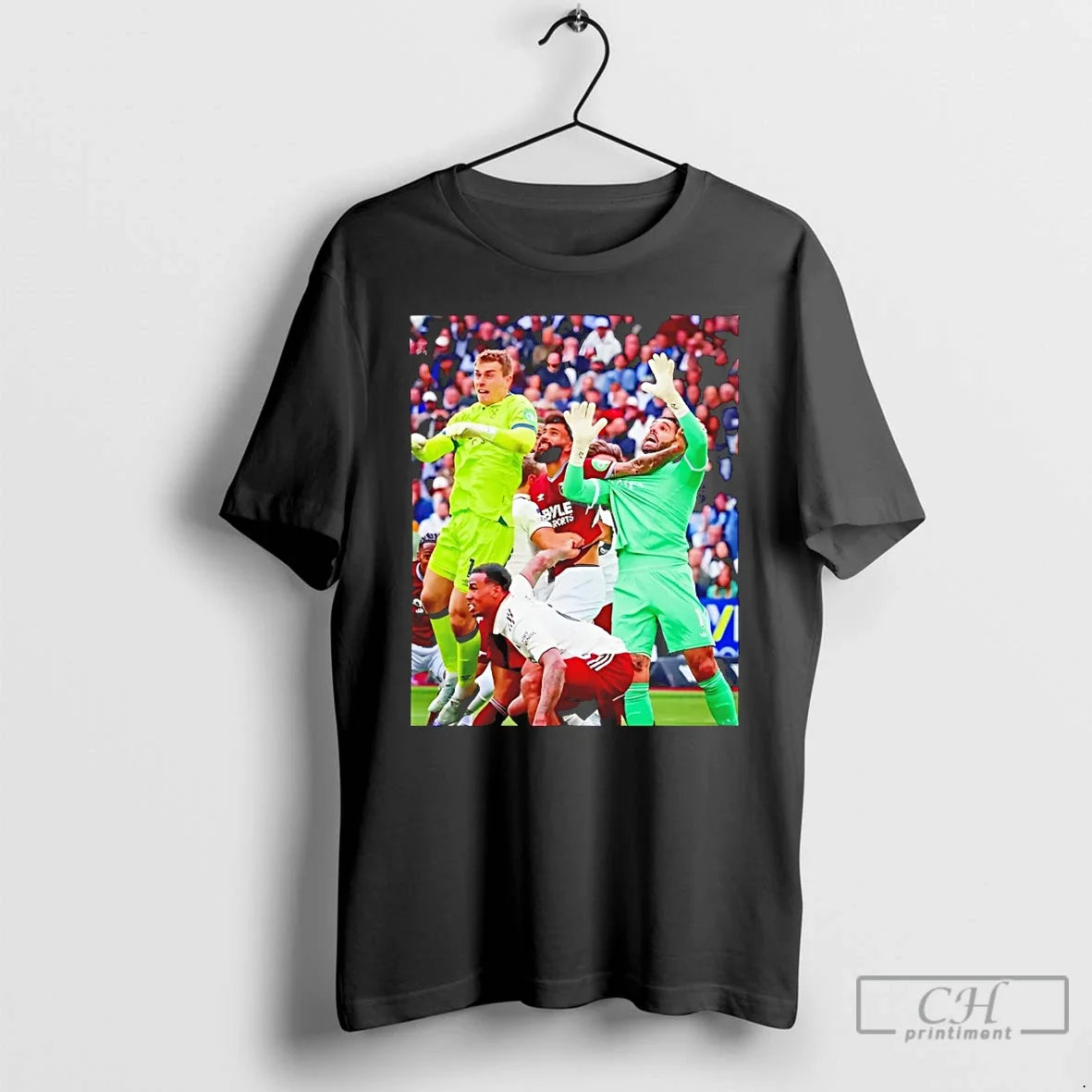 Classic Pablo Fouled David Raya Photo Unisex T-shirt, Sweatshirt, Hoodie, Long Sleeve Tee - T-Shirt, Sweatshirt, Hoodie