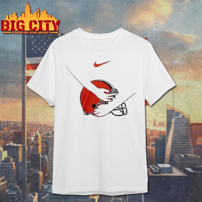 Cleveland Browns X National Hugging Day Wants A Hug Logo Shirt Unisex T-shirt, Sweatshirt, Hoodie, Long Sleeve Tee - T-Shirt, Sweatshirt, Hoodie