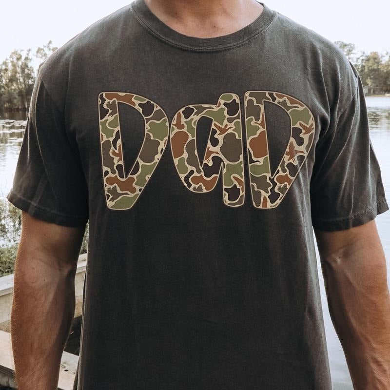Comfort Colors Hunter Dad Dad Deer Hunting Best Buckin Dad Ever Shirt Deer Dad Shirt T-Shirts, Hoodie, Sweatshirt - T-Shirt, Sweatshirt, Hoodie