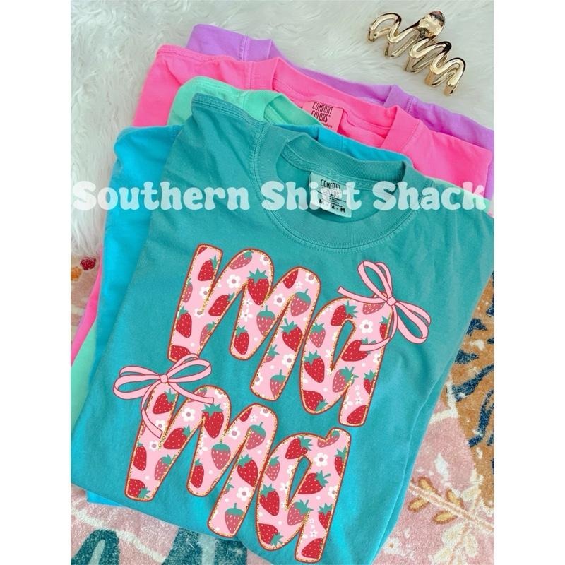 Coquette Strawberry Mama Bows Seafoam Comfort Colors Cute Mama T-Shirts, Hoodie, Sweatshirt - T-Shirt, Sweatshirt, Hoodie