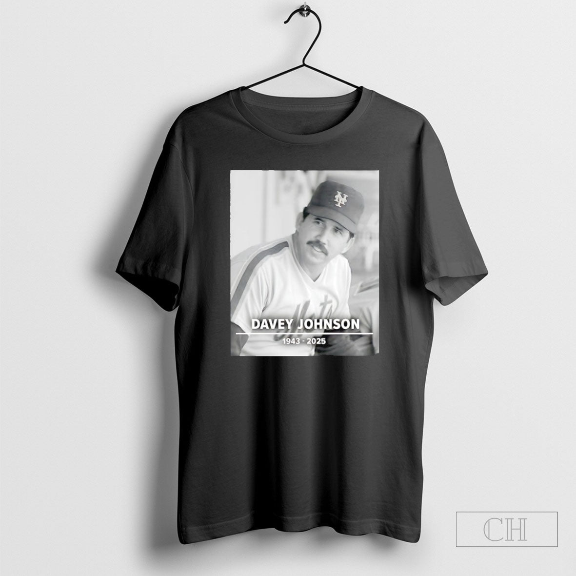Davey Johnson New York Mets 1943 2025 Unisex T-shirt, Sweatshirt, Hoodie, Long Sleeve Tee - T-Shirt, Sweatshirt, Hoodie