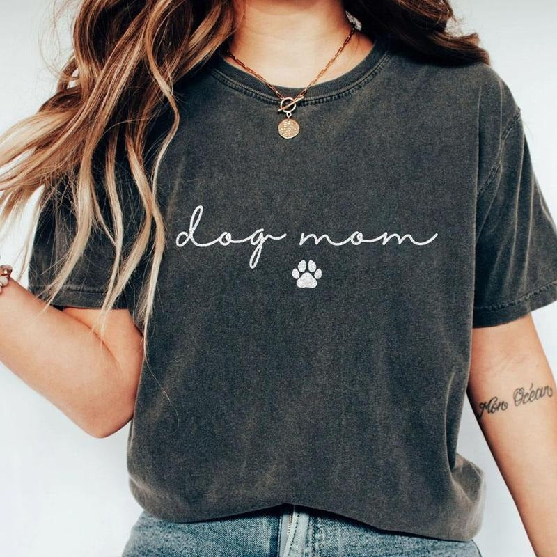 Dog Mom Shirt Pet Mom Dog Mama Shirt Dog Lover Pet Lover Dog Owner Outfits Mom Top T-Shirts, Hoodie, Sweatshirt - T-Shirt, Sweatshirt, Hoodie