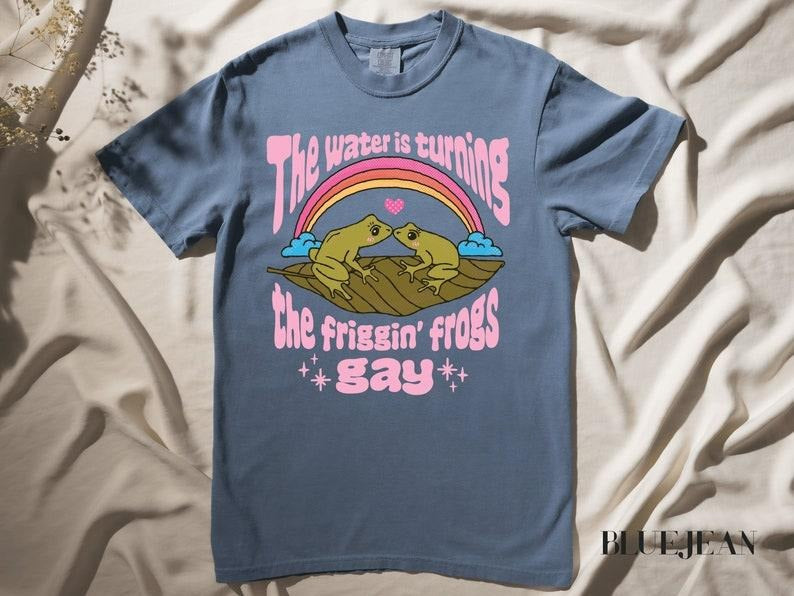 Gay Frog Lovers Lesbian Frogs LGBTQ Pride Pride Shirt Bisexual Pride Pansexual Pride Gay Pride Funny Pride T-Shirts, Hoodie, Sweatshirt - T-Shirt, Sweatshirt, Hoodie