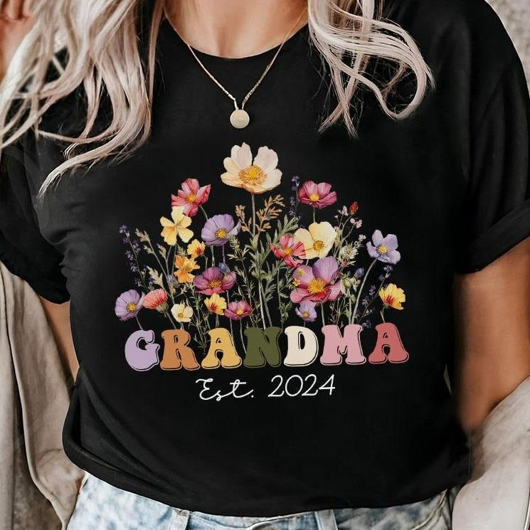 Grandma Comfort Colors Grandma Est 2024 Shirt Mom Grandma Wildflowers Grandma Shirt Shirt New Mom Groovy Retro Grandma Shirt Top Grandma Floral Shirt Casual Womenswear T-Shirts, Hoodie, Sweatshirt - T-Shirt, Sweatshirt, Hoodie