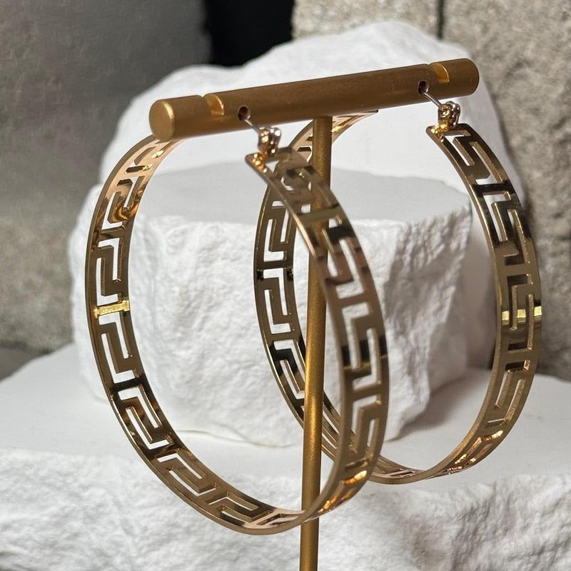 Halo Edge Hoops Radiant Gold Medium Sized Delicate Cutout Detailing Ultra Lightweight Sculptural Airy Versatile Jewelry T-Shirts, Hoodie, Sweatshirt - T-Shirt, Sweatshirt, Hoodie