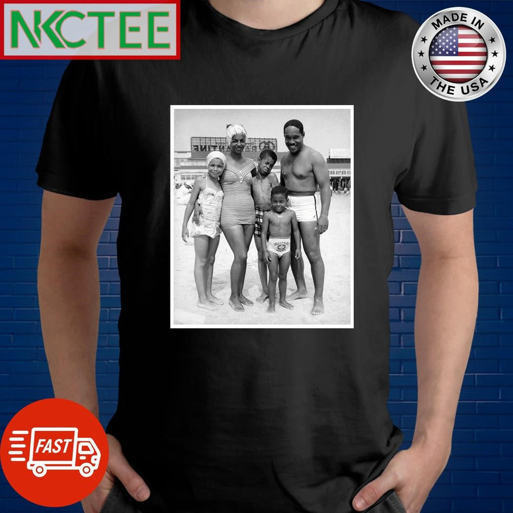 Happy family outing at Chicken Bone Beach shirt Unisex T-shirt, Sweatshirt, Hoodie, Long Sleeve Tee - T-Shirt, Sweatshirt, Hoodie