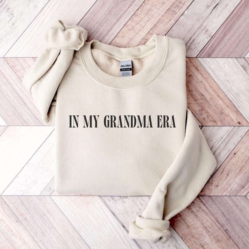 My Grandma Era Grandma Grandma Promoted Grandma Grandma Grandma Nana T-Shirts, Hoodie, Sweatshirt - T-Shirt, Sweatshirt, Hoodie