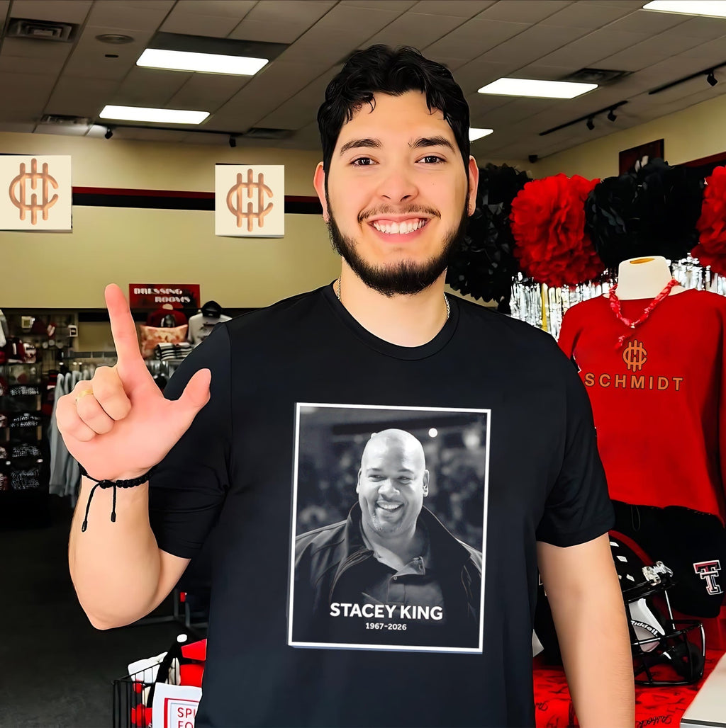 In memory Chicago Bulls broadcaster Stacey King 1967-2026 poster shirt Unisex T-shirt, Sweatshirt, Hoodie, Long Sleeve Tee - T-Shirt, Sweatshirt, Hoodie