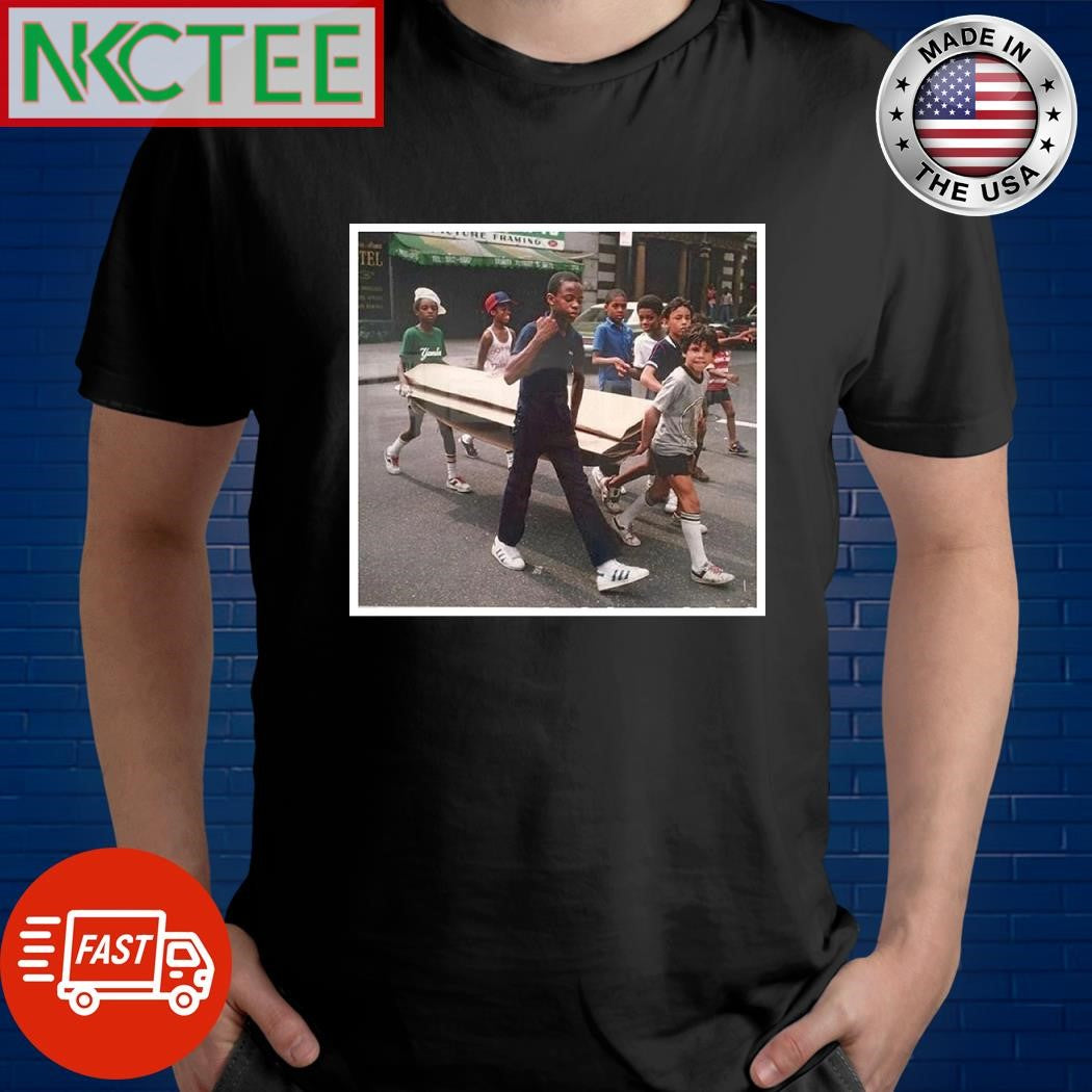 Kids carrying cardboard for break dancing. New York City, 1983. Photographer- Martha Cooper shirt - T-Shirt, Sweatshirt, Hoodie