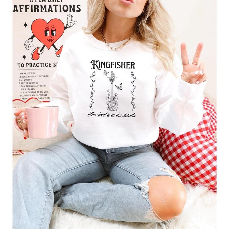 Kingfisher Quicksilver Book Little Osha Callie Hart Fantasy Romantasy T-Shirts, Hoodie, Sweatshirt - T-Shirt, Sweatshirt, Hoodie