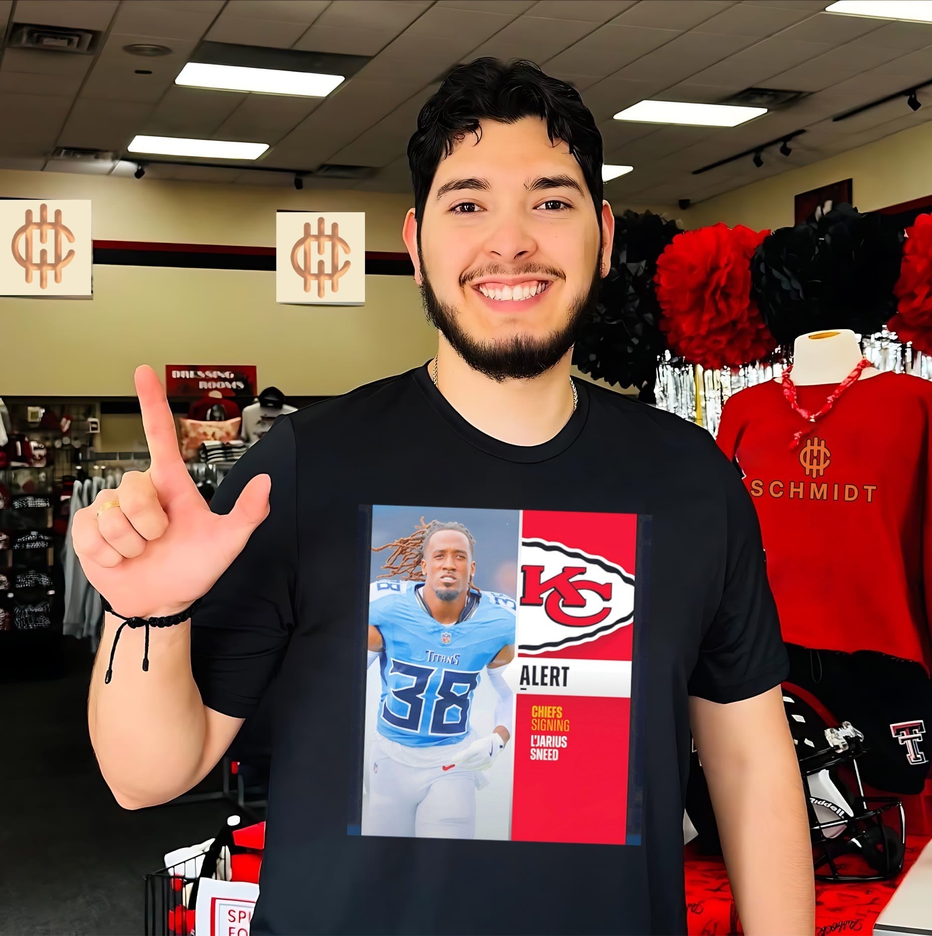 LJarius Sneed signing Kansas City Chiefs poster shirt Unisex T-shirt, Sweatshirt, Hoodie, Long Sleeve Tee - T-Shirt, Sweatshirt, Hoodie
