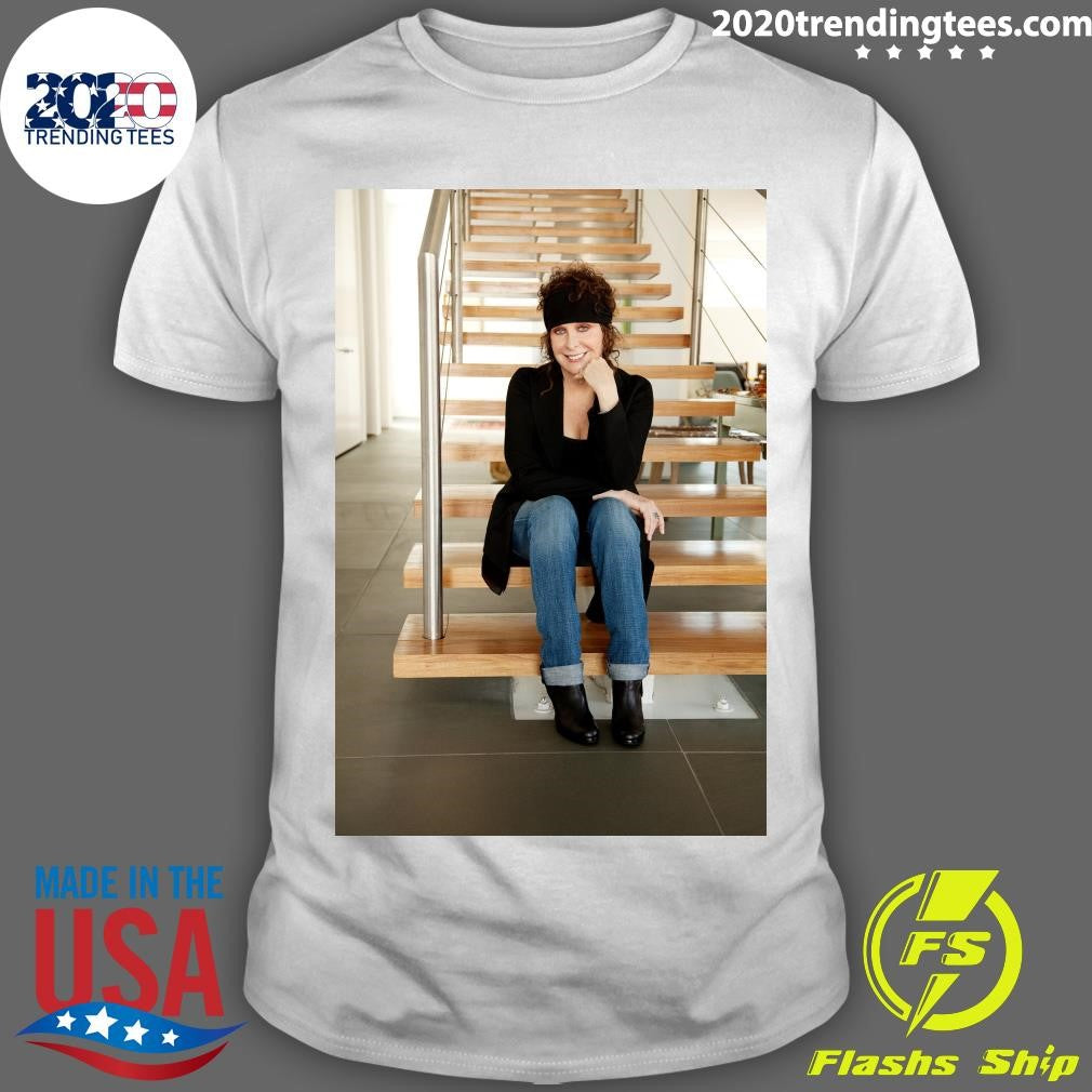 Linda Dresner, Old-School Guru of Avant-Garde Fashion, Dies at 88 Shirt Unisex T-shirt, Sweatshirt, Hoodie, Long Sleeve Tee - T-Shirt, Sweatshirt, Hoodie