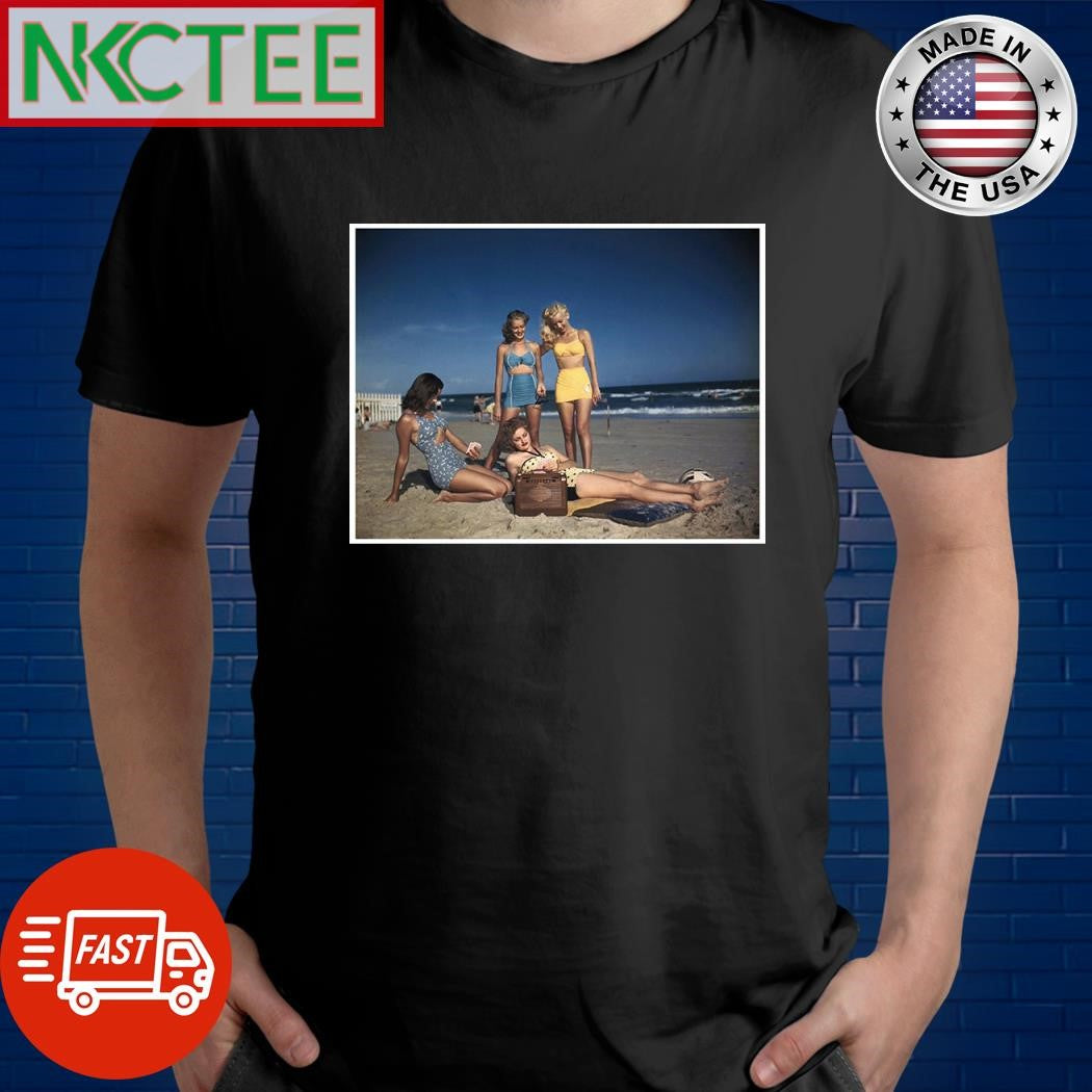 Listening to the radio on the beach, circa 1940s shirt Unisex T-shirt, Sweatshirt, Hoodie, Long Sleeve Tee - T-Shirt, Sweatshirt, Hoodie