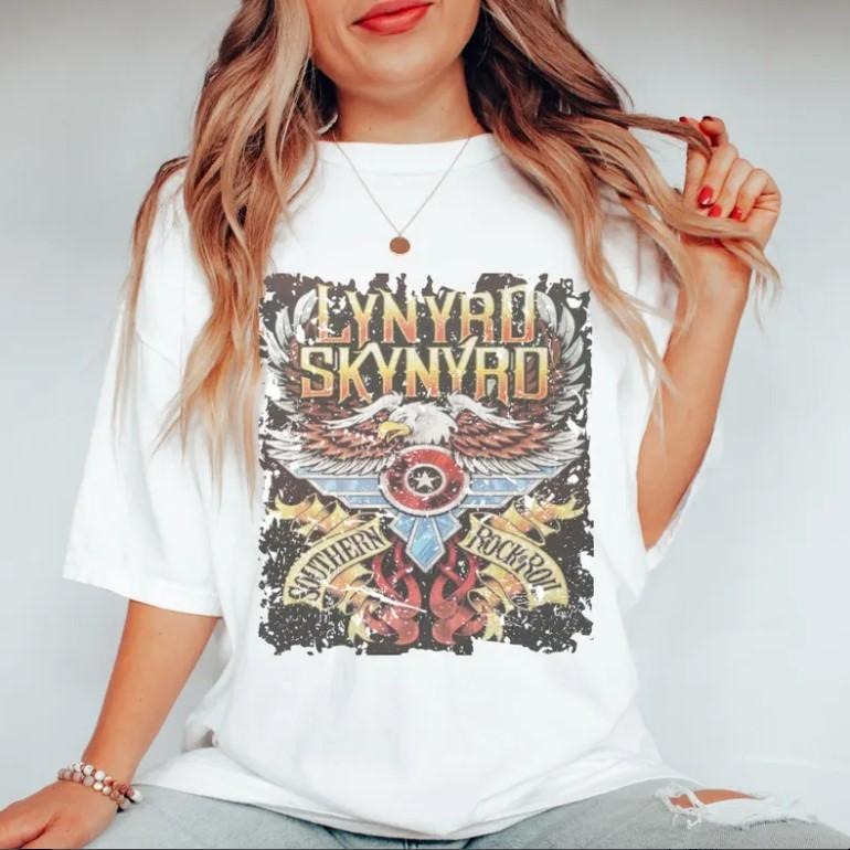 Lynyrd Skynyrd Free Bird Shirt Rock Shirt Retro Band 80s Band T-Shirts, Hoodie, Sweatshirt - T-Shirt, Sweatshirt, Hoodie