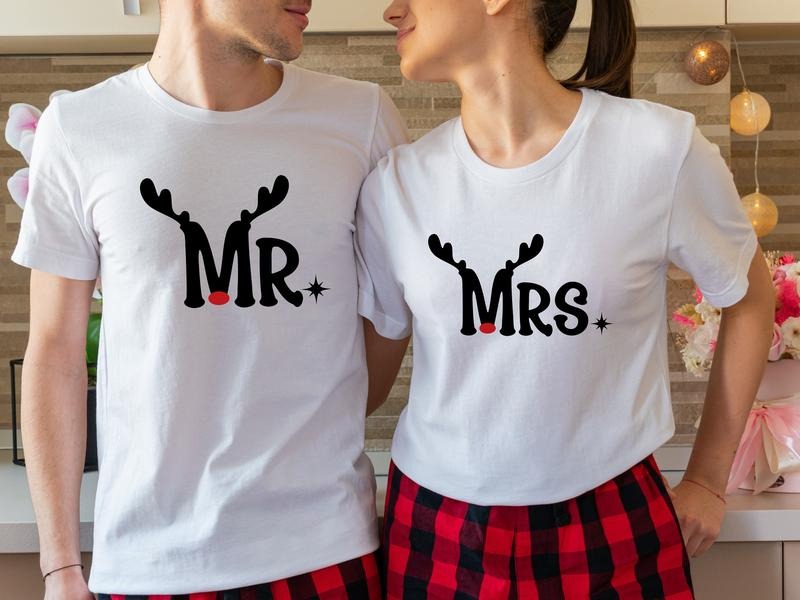 Mr Mrs Shirt Reindeer Married Couples Matching Husband Wife Future Mrs Wedding T-Shirts, Hoodie, Sweatshirt - T-Shirt, Sweatshirt, Hoodie