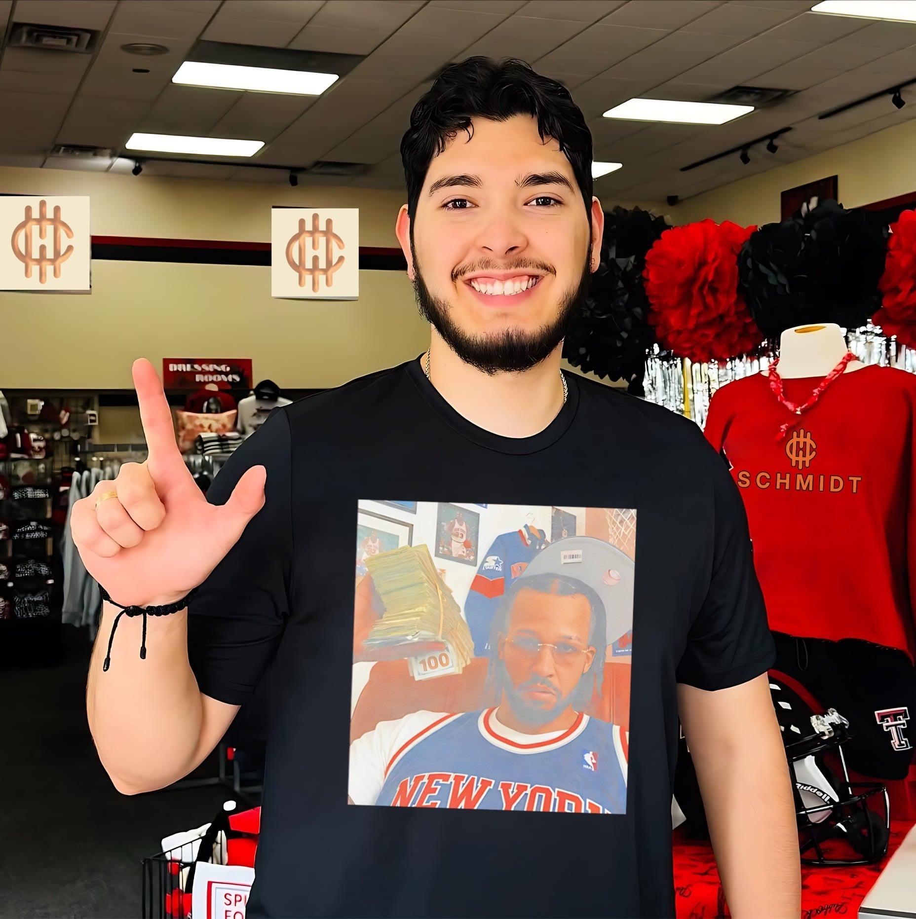 NY Knicks Jalen Brunson holding cash vintage shirt Unisex T-shirt, Sweatshirt, Hoodie, Long Sleeve Tee - T-Shirt, Sweatshirt, Hoodie