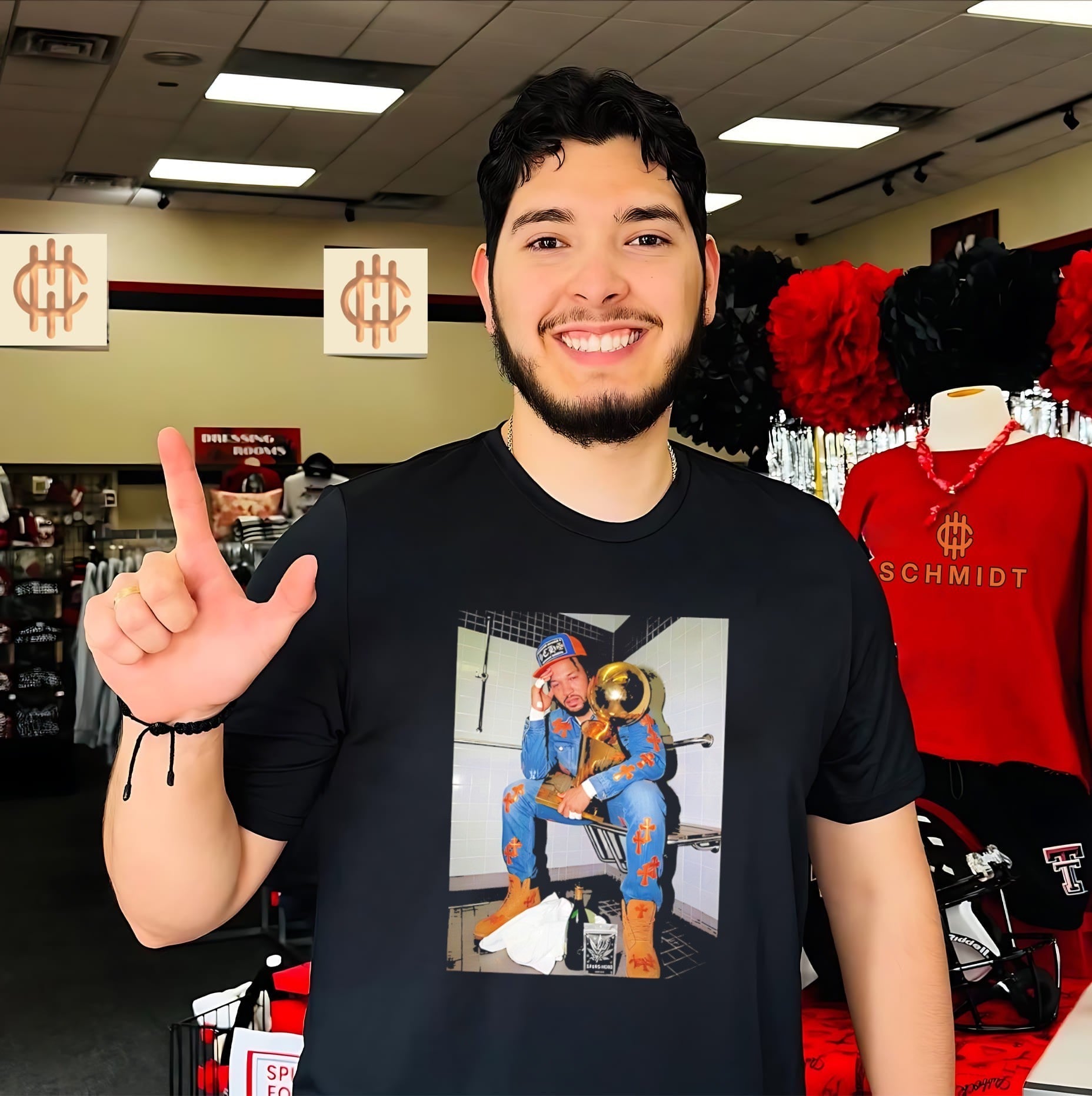 NY Knicks Jalen Brunson holding golden trophy shirt Unisex T-shirt, Sweatshirt, Hoodie, Long Sleeve Tee - T-Shirt, Sweatshirt, Hoodie