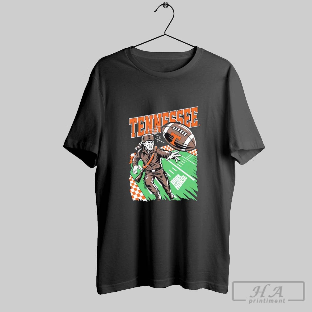 Official Dark Horse Nyc X Tennessee Volunteer Football Ncaa Graphic Unisex T-shirt, Sweatshirt, Hoodie, Long Sleeve Tee - T-Shirt, Sweatshirt, Hoodie