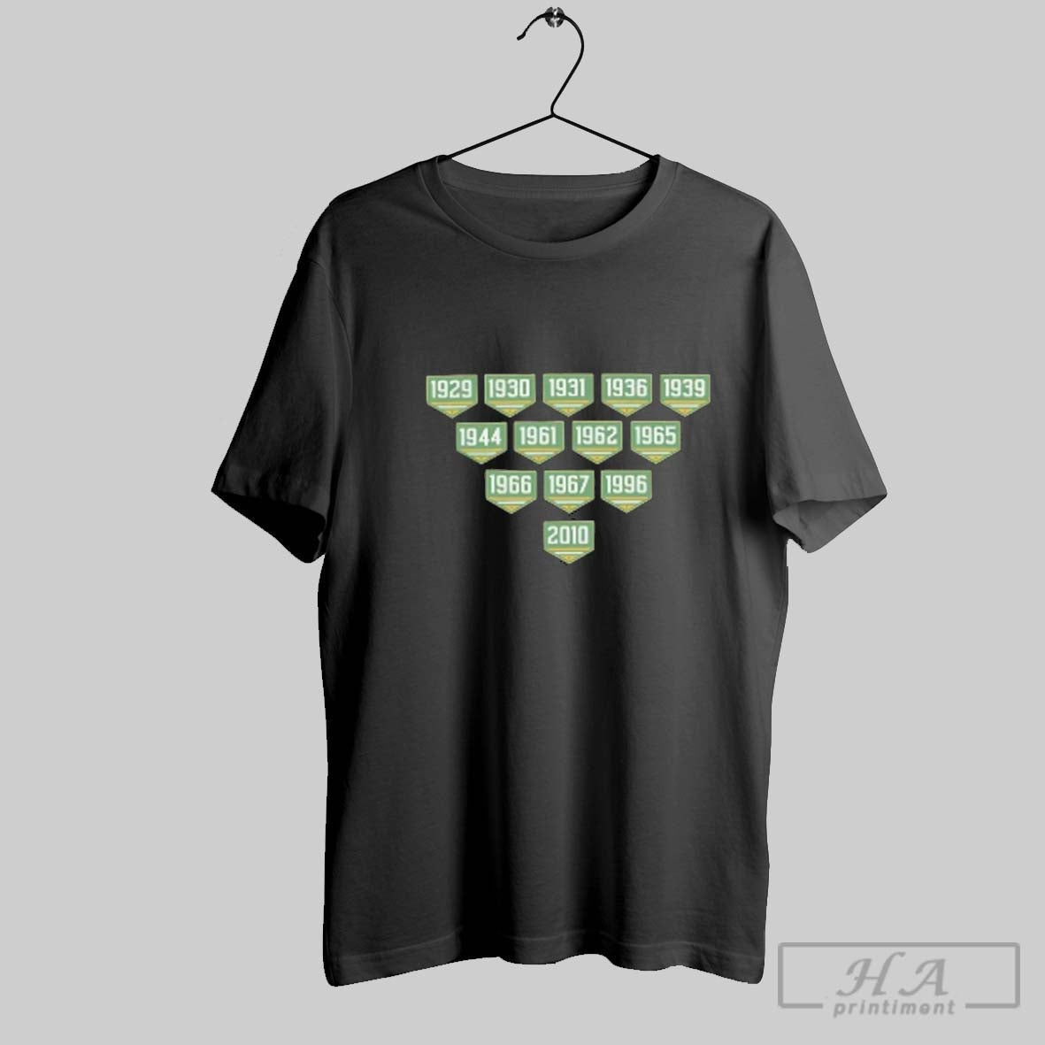 Official Green Bay Packers 13 Banners Unisex T-shirt, Sweatshirt, Hoodie, Long Sleeve Tee - T-Shirt, Sweatshirt, Hoodie