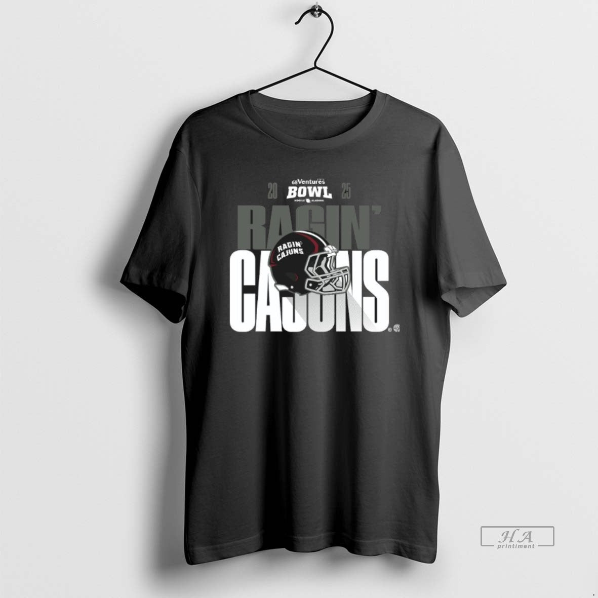 Official Louisiana Ragin Cajuns 2025 68 Ventures Bowl Helmet Bound T-Shirts, Hoodie, Sweatshirt - T-Shirt, Sweatshirt, Hoodie