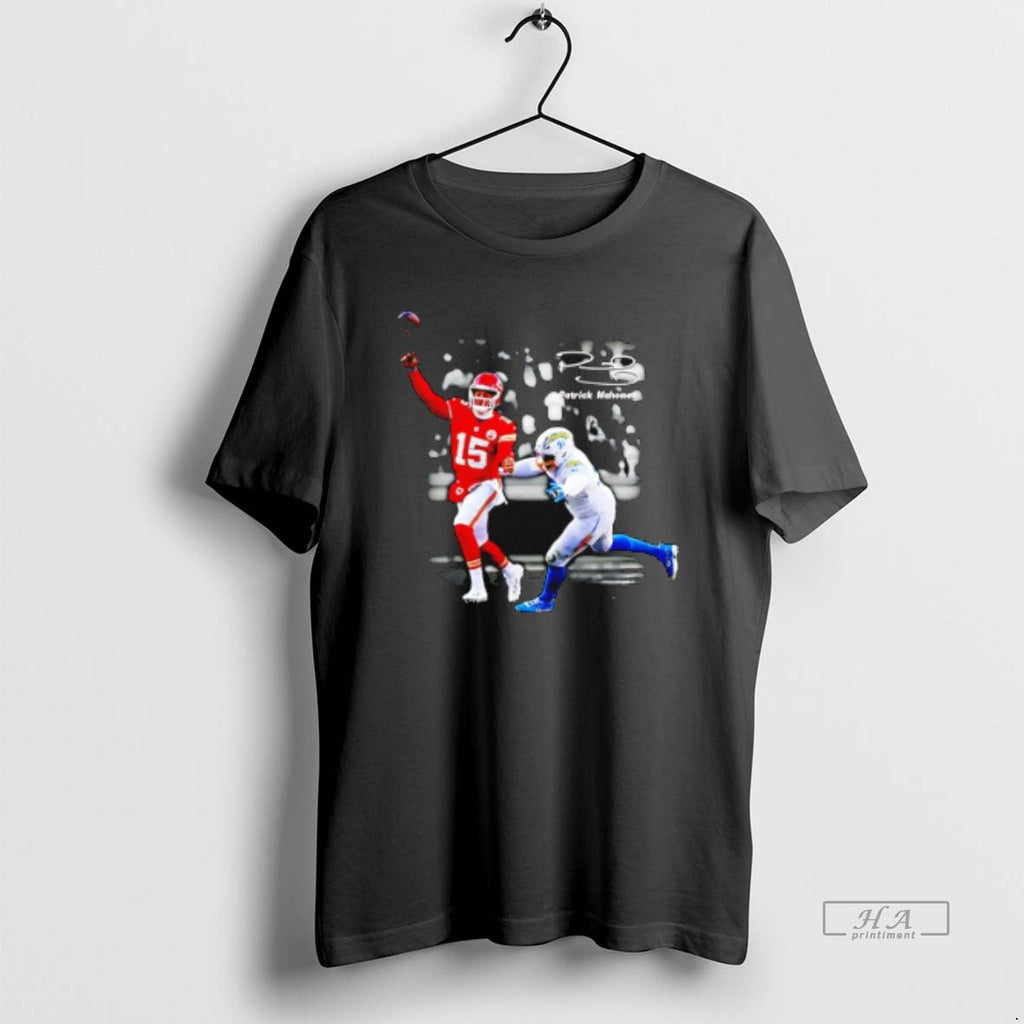 Official Patrick Mahomes Kc Chiefs Vs La Chargers Viral T-Shirts, Hoodie, Sweatshirt - T-Shirt, Sweatshirt, Hoodie