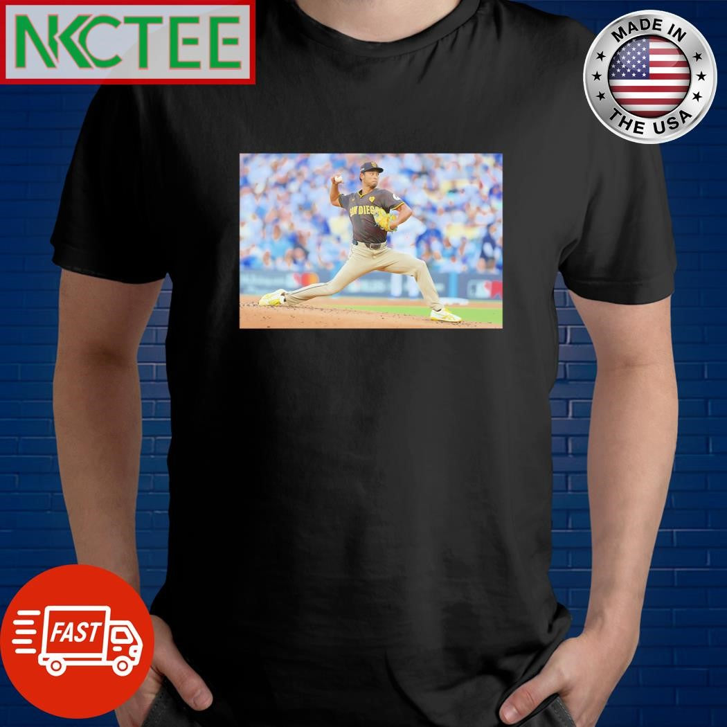Official Yu Darvish ready to throwing ball with Dodgers shirt Unisex T-shirt, Sweatshirt, Hoodie, Long Sleeve Tee - T-Shirt, Sweatshirt, Hoodie