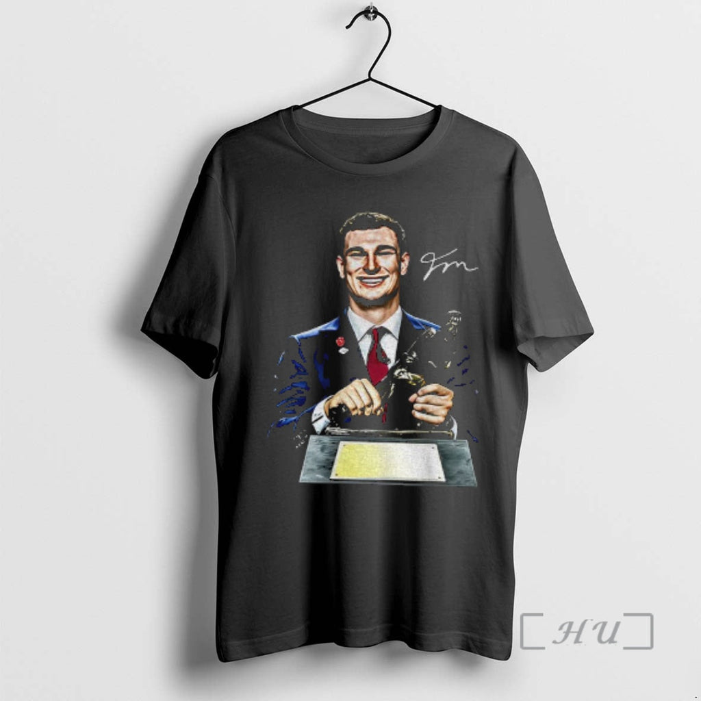 Officials Fernando Mendoza Heisman Signature T-Shirts, Hoodie, Sweatshirt - T-Shirt, Sweatshirt, Hoodie