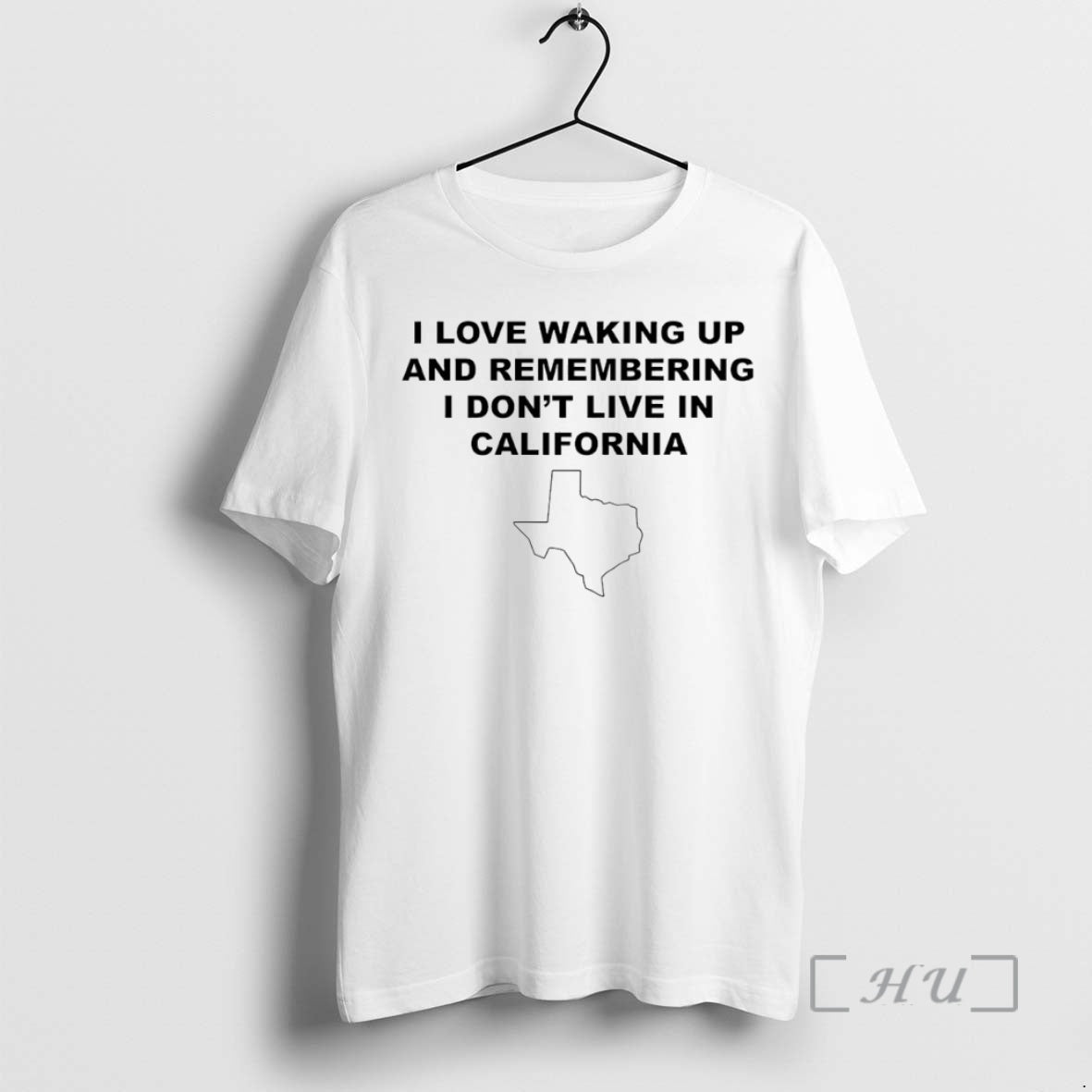 Officials I Love Waking Up Remembering I Dont Live California Circle T-Shirts, Hoodie, Sweatshirt - T-Shirt, Sweatshirt, Hoodie