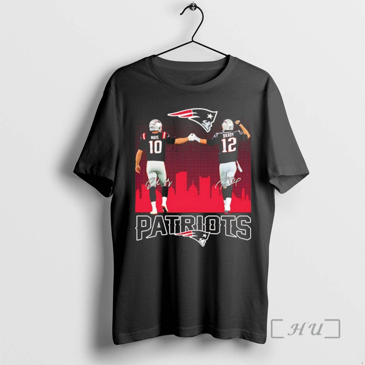 Officials Maye Brady Fist Bump Patriots Signatures Chriast T-Shirts, Hoodie, Sweatshirt - T-Shirt, Sweatshirt, Hoodie