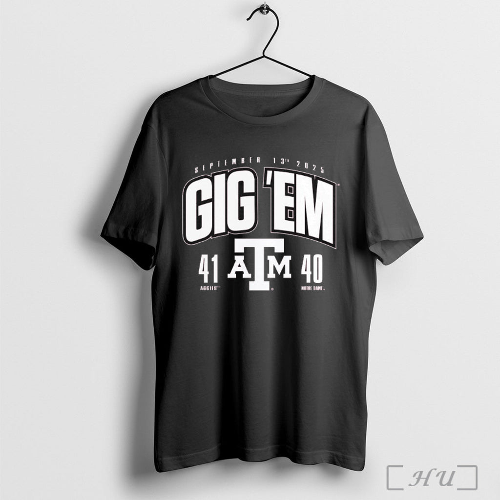 Officials Texas Am Aggies Vs Notre Dame Fighting Irish 2025 Score Gig Em Unisex T-shirt, Sweatshirt, Hoodie, Long Sleeve Tee - T-Shirt, Sweatshirt, Hoodie
