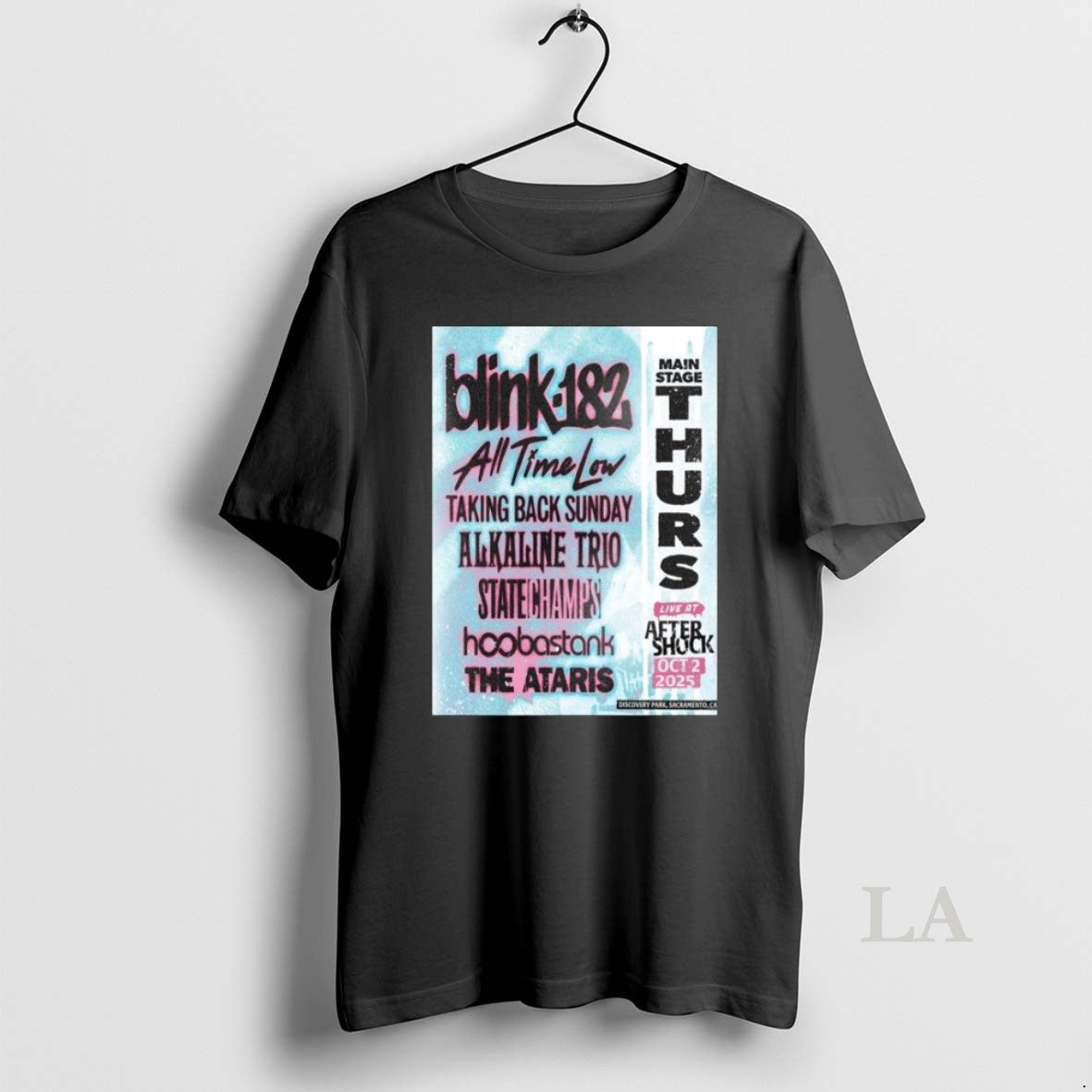 Original Blink 182 Discovery Park Sacramento Ca October 2 2025 Long Sleve Unisex T-shirt, Sweatshirt, Hoodie, Long Sleeve Tee - T-Shirt, Sweatshirt, Hoodie