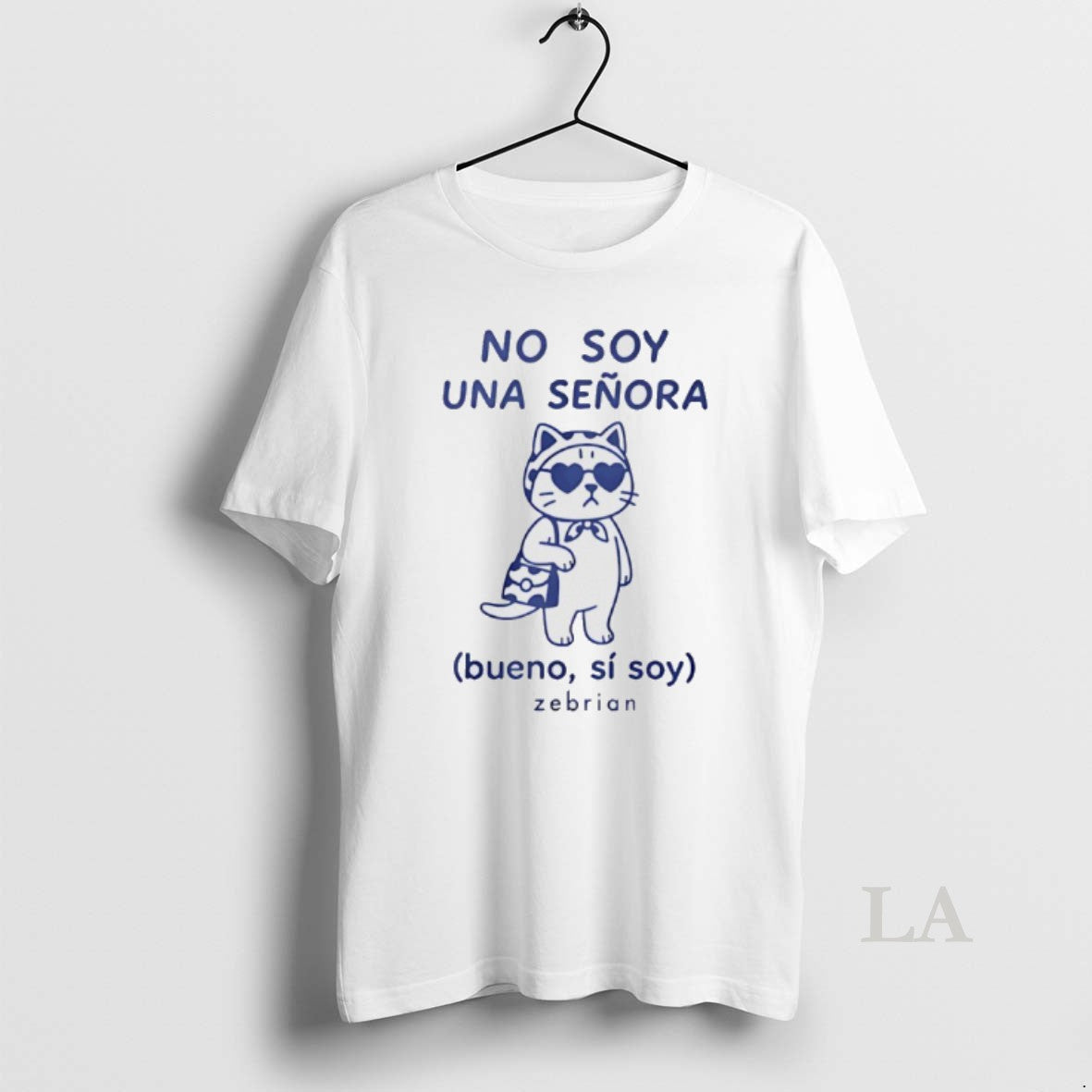 Original Cat No Soy Una Senora Bueno Si Soy Zebrian T-Shirts, Hoodie, Sweatshirt - T-Shirt, Sweatshirt, Hoodie