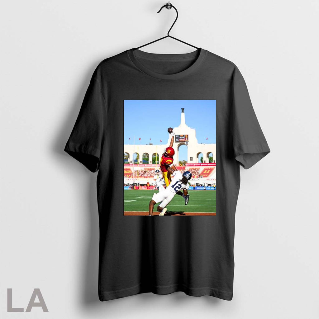 Original Usc Jakobi Lanes One Handed Touchdown Grab Lights Up The Coliseum T Shirt Unisex T-shirt, Sweatshirt, Hoodie, Long Sleeve Tee - T-Shirt, Sweatshirt, Hoodie