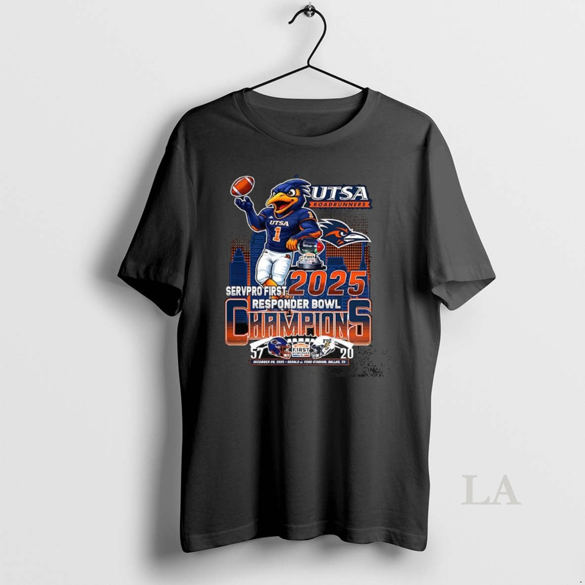 Original Utsa Roadrunners Servpro First Responder Bowl 2025 Trophy Mascot Skyline Final Score T-Shirts, Hoodie, Sweatshirt - T-Shirt, Sweatshirt, Hoodie