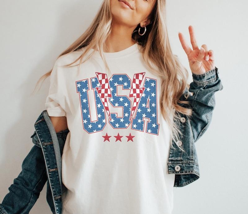 Retro Flower USA 4th July Floral American Retro USA Shirt Independence Day Big USA T-Shirts, Hoodie, Sweatshirt - T-Shirt, Sweatshirt, Hoodie