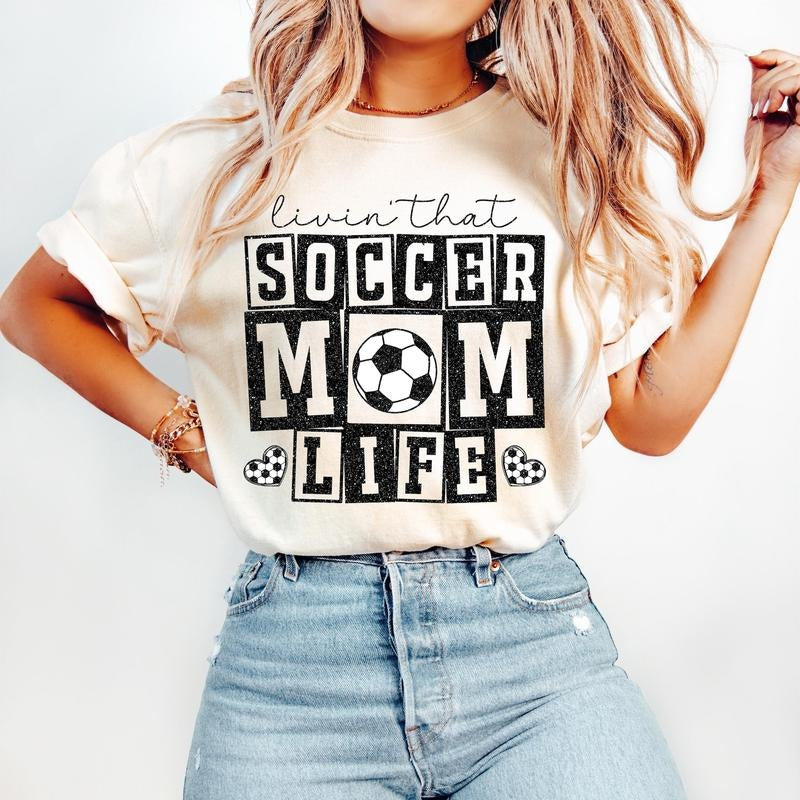 Retro Soccer Mom Soccer Soccer Mama Soccer Shirt Game Day T-Shirts, Hoodie, Sweatshirt - T-Shirt, Sweatshirt, Hoodie
