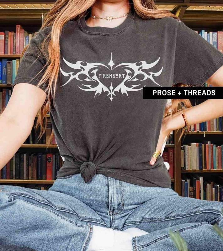 Throne Glass Aelin Fireheart Shirt Sarah J Maas SJM Bookstagram You Do Not Yield Sarah J Maas Manon Booktok TOG T-Shirts, Hoodie, Sweatshirt - T-Shirt, Sweatshirt, Hoodie