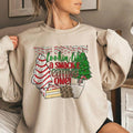 Torn Between Lookin Like Snack Eatin One Tree Cake Lover T-Shirts, Hoodie, Sweatshirt - T-Shirt, Sweatshirt, Hoodie