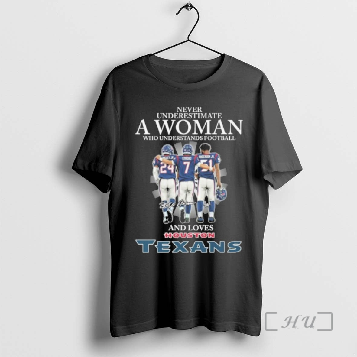 Trending Never Underestimate Woman Who Underestimate Player Signature Loaves Houston Texas T-Shirts, Hoodie, Sweatshirt - T-Shirt, Sweatshirt, Hoodie