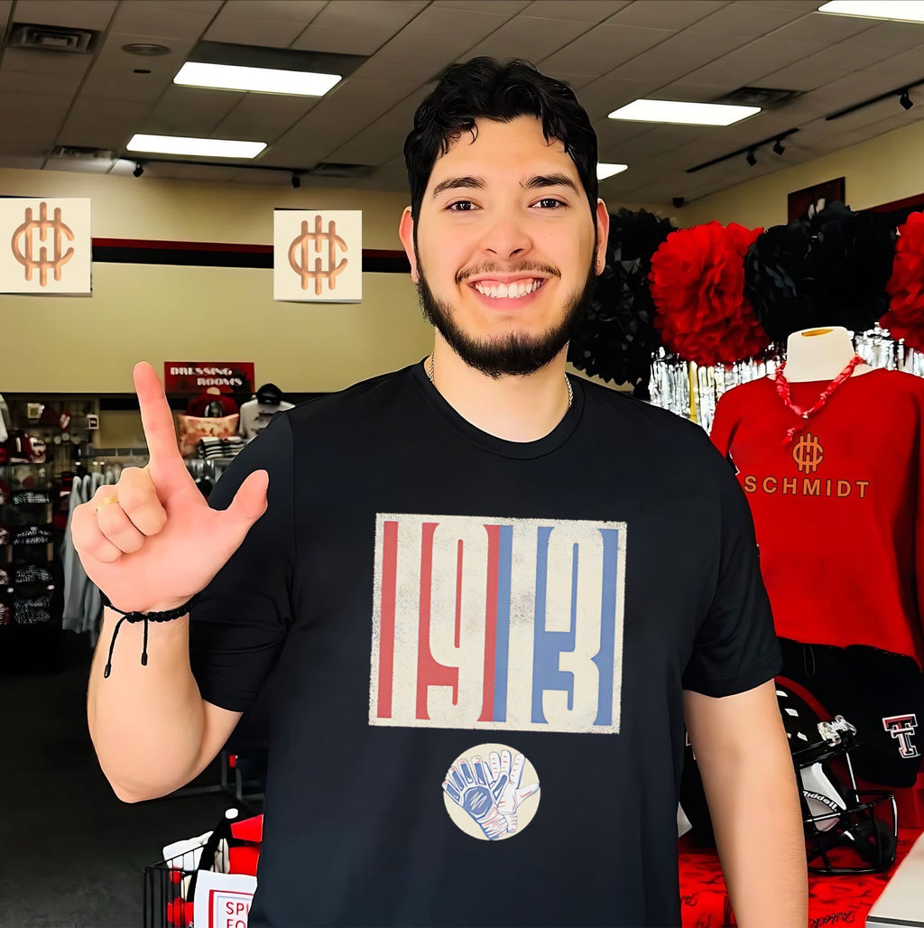 U.S. Soccer 1913 Goalie Gloves Icon Retro shirt Unisex T-shirt, Sweatshirt, Hoodie, Long Sleeve Tee - T-Shirt, Sweatshirt, Hoodie