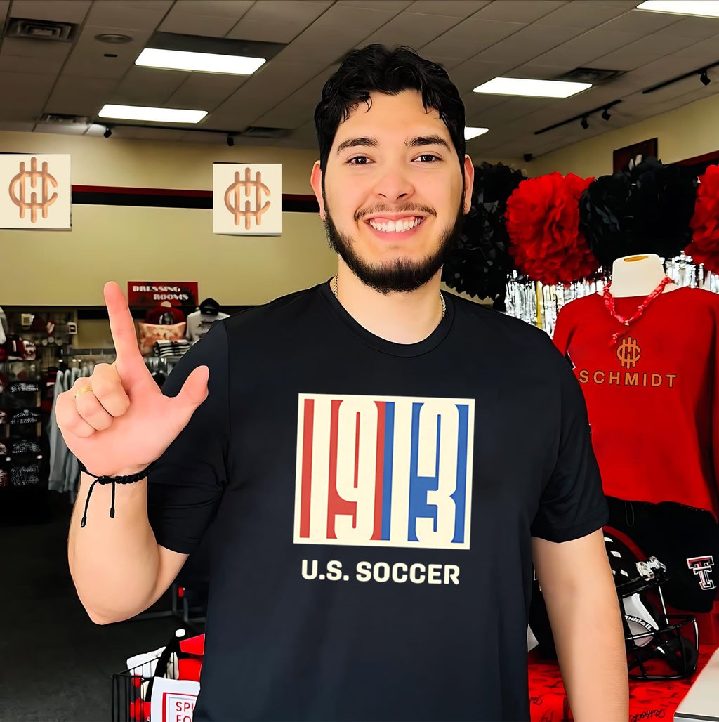U.S. Soccer Retro 1913 Logo shirt Unisex T-shirt, Sweatshirt, Hoodie, Long Sleeve Tee - T-Shirt, Sweatshirt, Hoodie