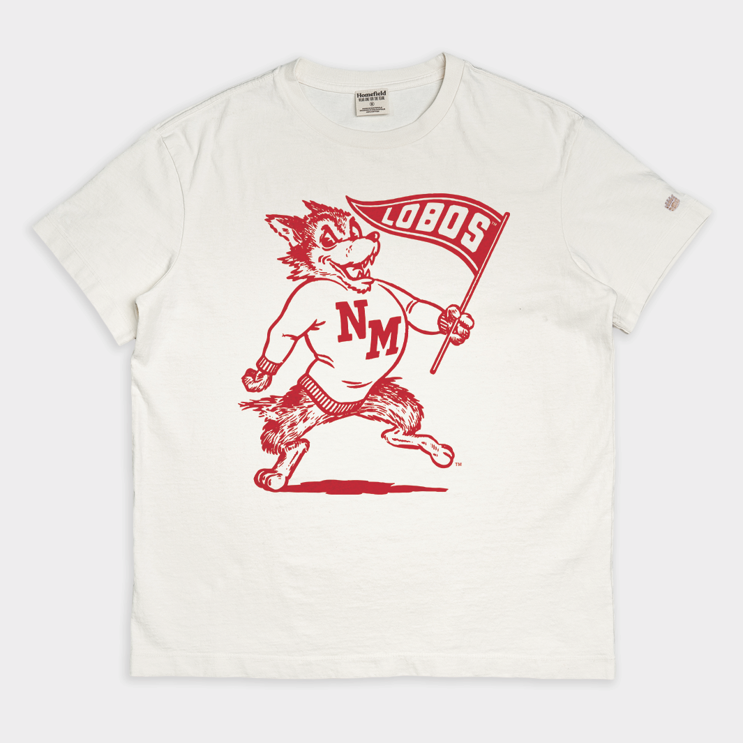 New Mexico Lobos 1940s Mascot Vintage Heavyweight T-Shirts, Hoodie, Sweatshirt - T-Shirt, Sweatshirt, Hoodie