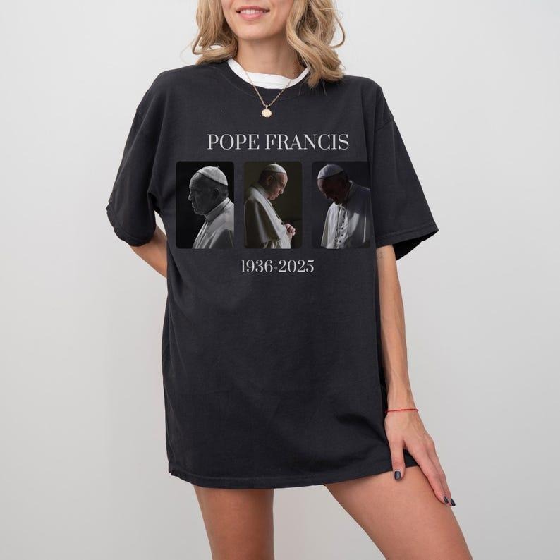 Vinrage RIP Pope Francis Vatican Catholic Religious T-Shirts, Hoodie, Sweatshirt - T-Shirt, Sweatshirt, Hoodie