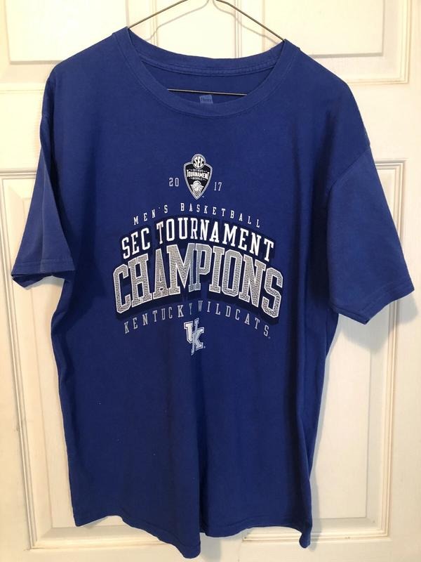 Vintage 2017 Kentucky Wildcats SEC National Champions Hoodie16 T-Shirts, Hoodie, Sweatshirt - T-Shirt, Sweatshirt, Hoodie