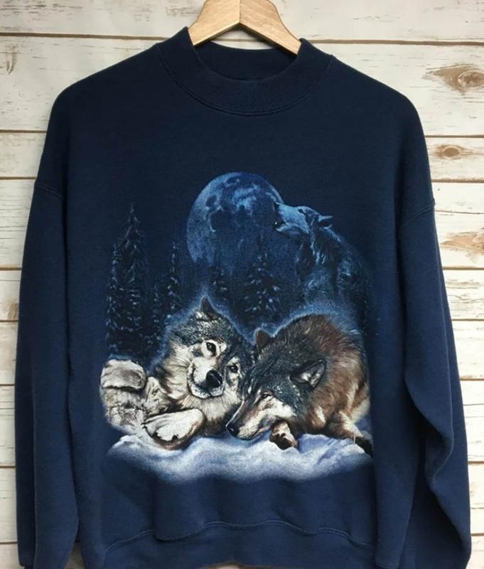 Vintage 90'S Wolves Lone Wolf Wolf Crew Neck Animal Print Outdoor Nature Mock Neck Menswear Athletic T-Shirts, Hoodie, Sweatshirt - T-Shirt, Sweatshirt, Hoodie