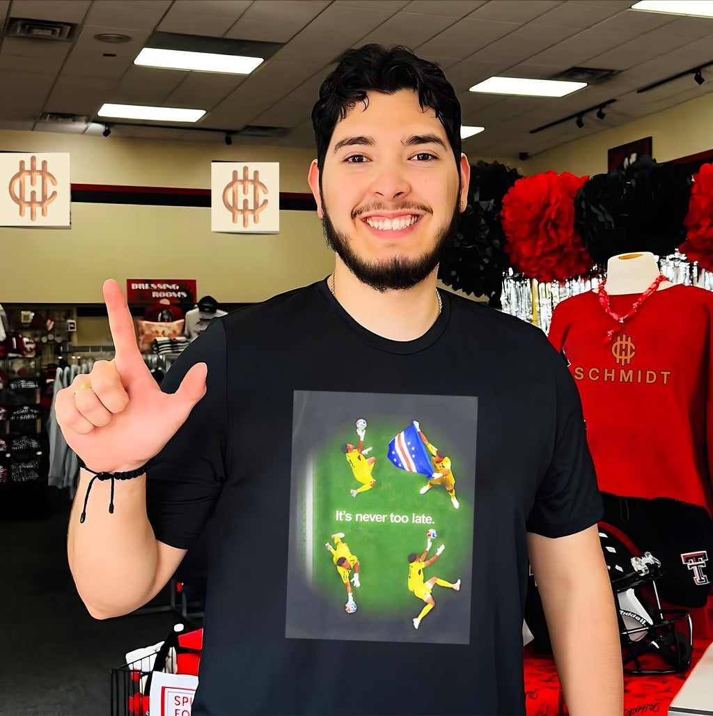 Vozinha Cape Verdean goalkeeper its never too late shirt Unisex T-shirt, Sweatshirt, Hoodie, Long Sleeve Tee - T-Shirt, Sweatshirt, Hoodie