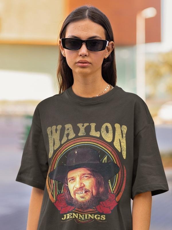 Waylon Jennings Retro . Vintage Country Music . Outlaw . Country Fan Western Retro 70s T-Shirts, Hoodie, Sweatshirt - T-Shirt, Sweatshirt, Hoodie