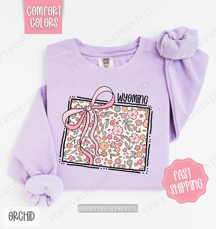 Wyoming Floral Bow Comfort Colors Cute State Coquette T-Shirts, Hoodie, Sweatshirt - T-Shirt, Sweatshirt, Hoodie